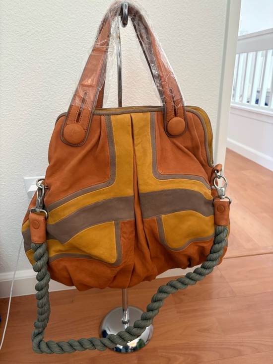 Hoss Intropia Handbags - Colorblock Leather Shoulder Bag in Rust, Mustard & Taupe